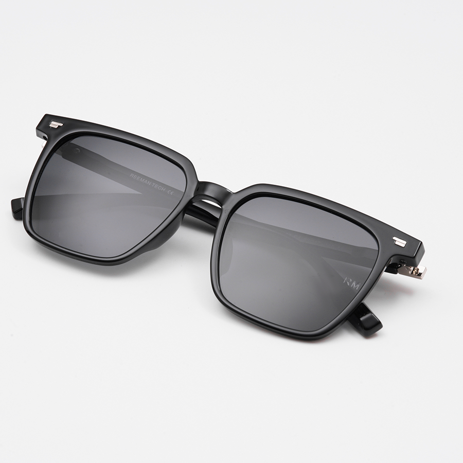 KÍNH RÂM EYEPLUS 28303 C1 GỌNG ĐEN MẮT ĐEN