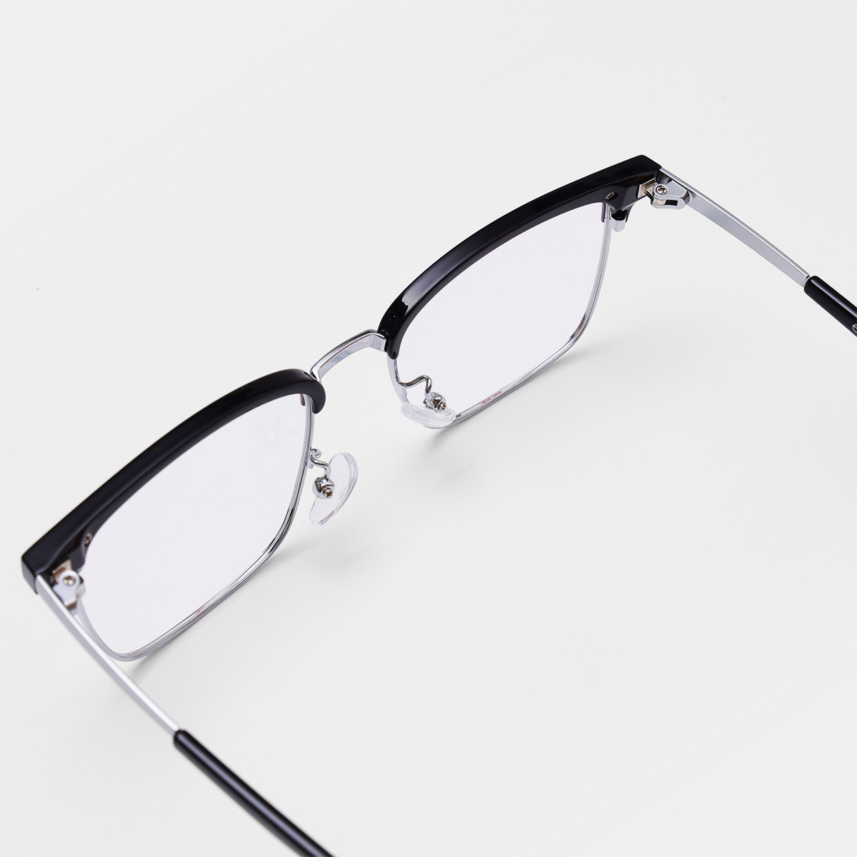 GỌNG KÍNH CẬN EYEPLUS 161557 C2 ĐEN BÓNG VIỀN BẠC