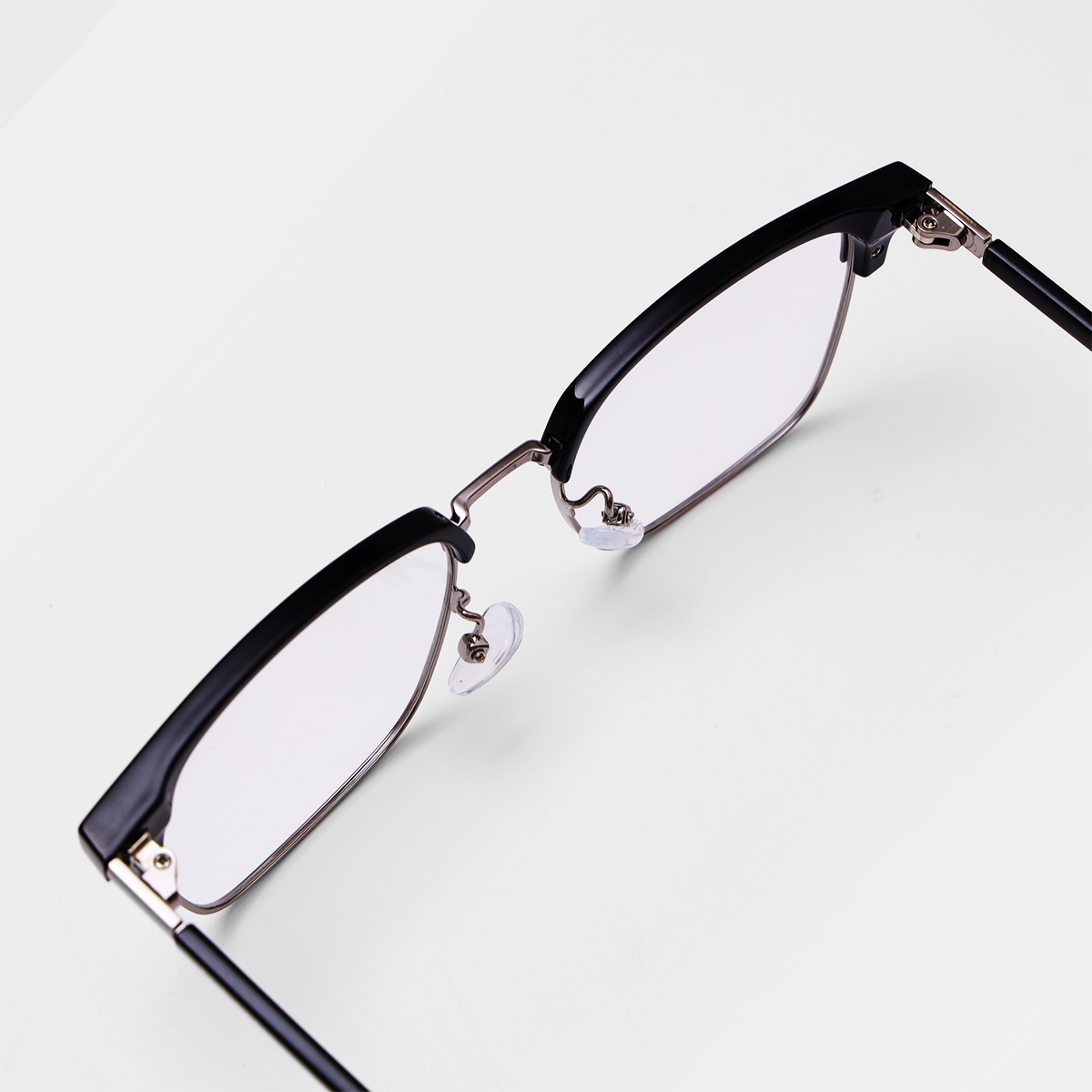 GỌNG KÍNH CẬN EYEPLUS 161778 C3 ĐEN BÓNG VIỀN GHI