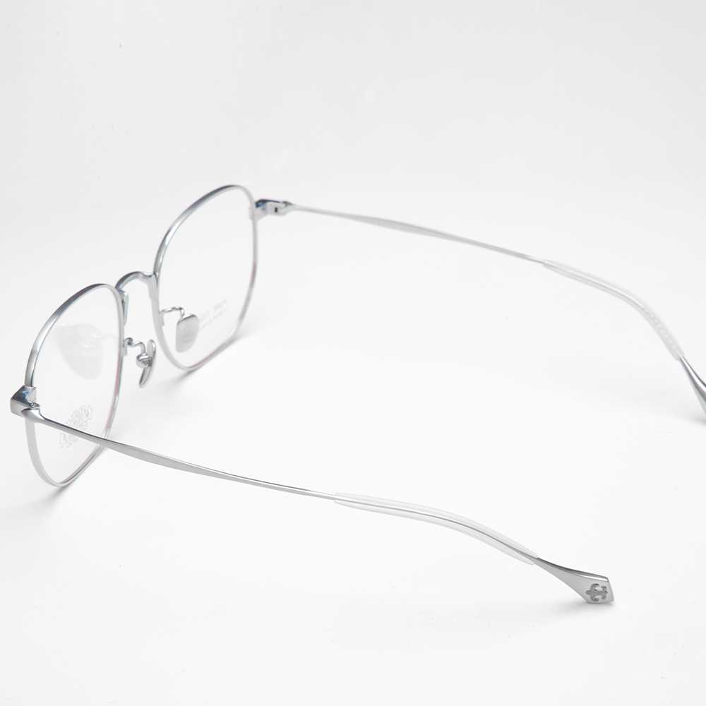 GỌNG KÍNH CẬN TITANIUM CAO CẤP 88235 C2 BẠC