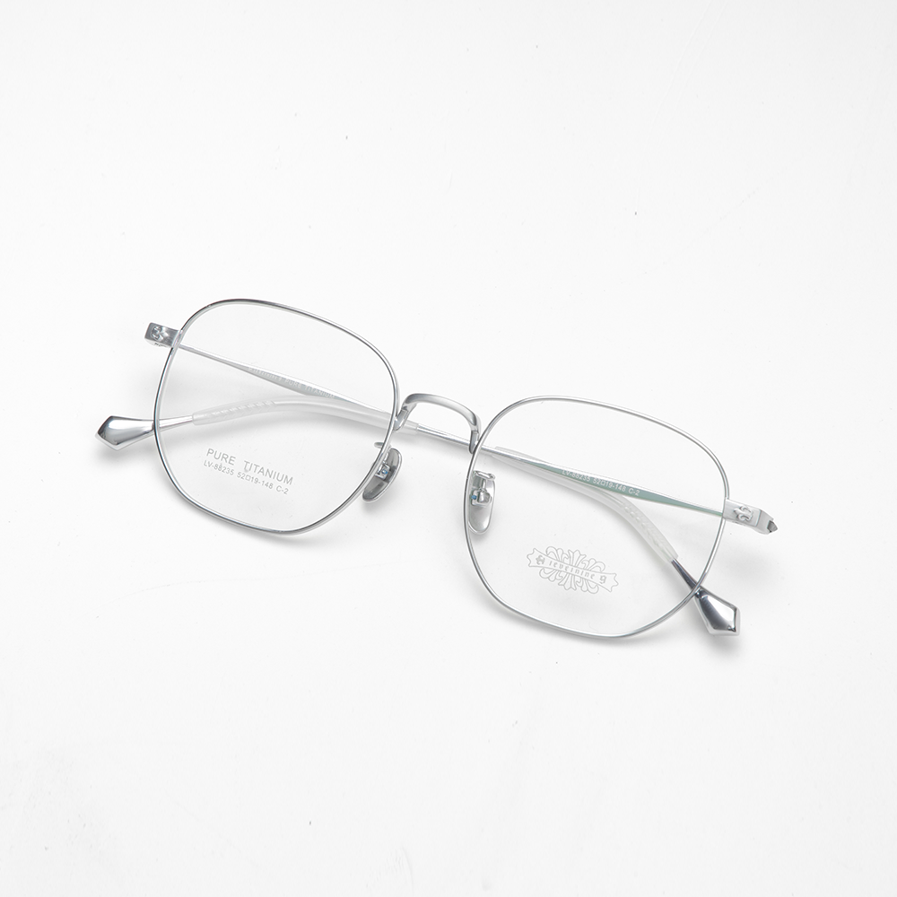 GỌNG KÍNH CẬN TITANIUM CAO CẤP 88235 C2 BẠC