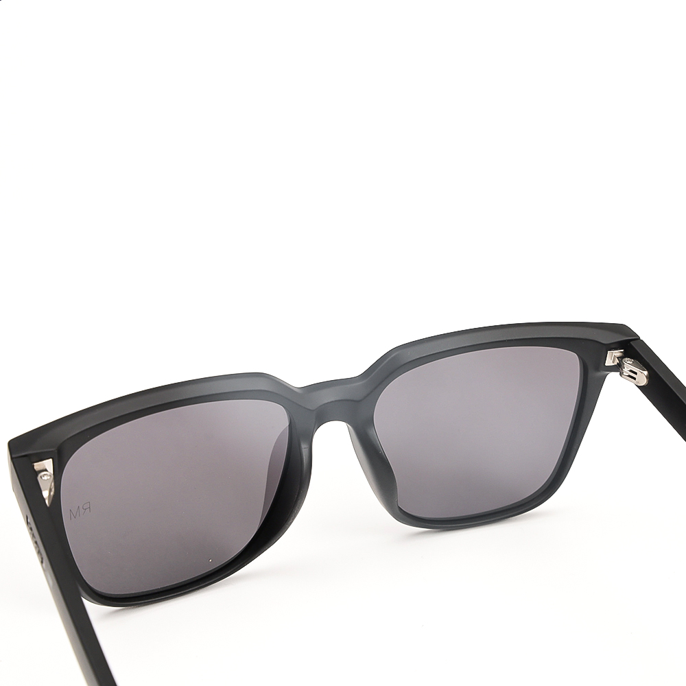 KÍNH RÂM THỜI TRANG REEMAN 7441 C1/1 GỌNG ĐEN MẮT ĐEN