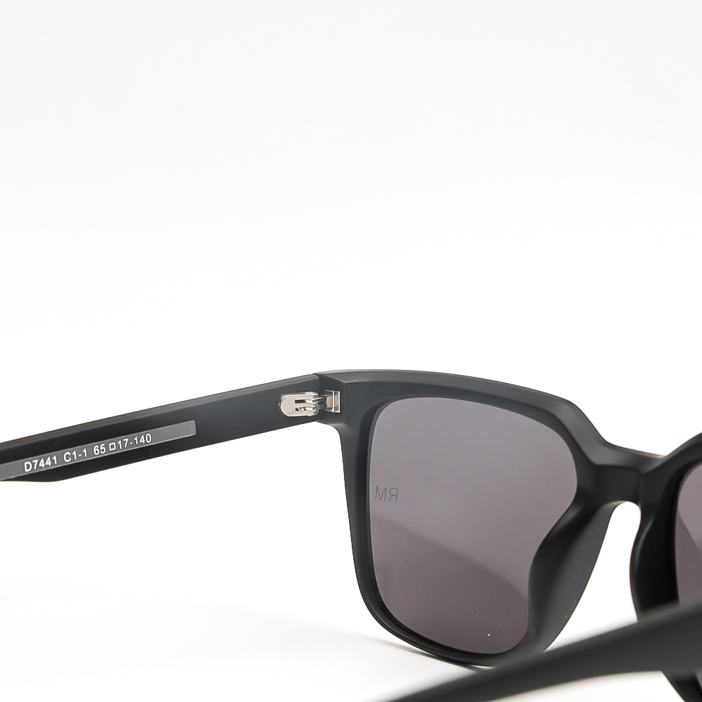 KÍNH RÂM THỜI TRANG REEMAN 7441 C1/1 GỌNG ĐEN MẮT ĐEN