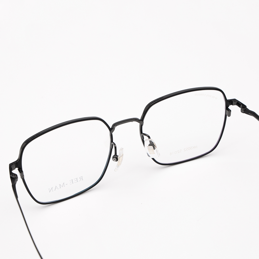 GỌNG KÍNH REEMAN TITAN 3052 C4 ĐEN