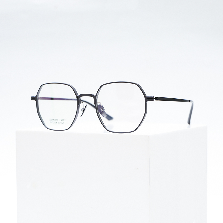 GỌNG KÍNH CẬN TRÒN TITAN CAO CẤP 72018 - C1 ĐEN