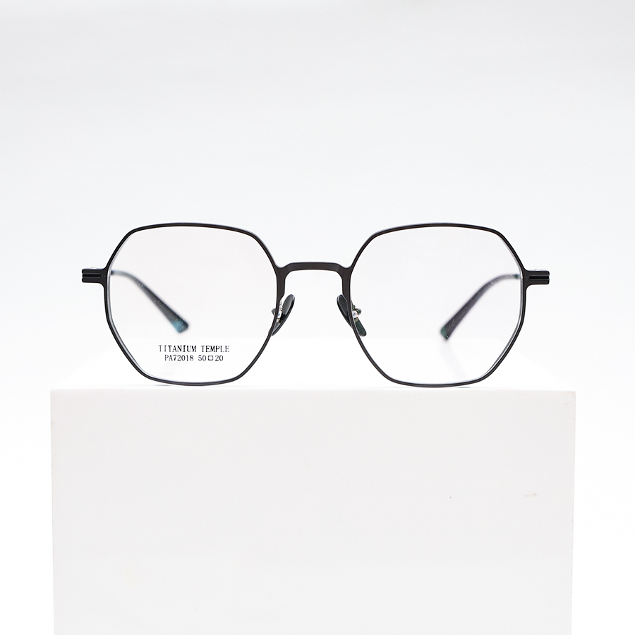 GỌNG KÍNH CẬN TRÒN TITAN CAO CẤP 72018 - C1 ĐEN