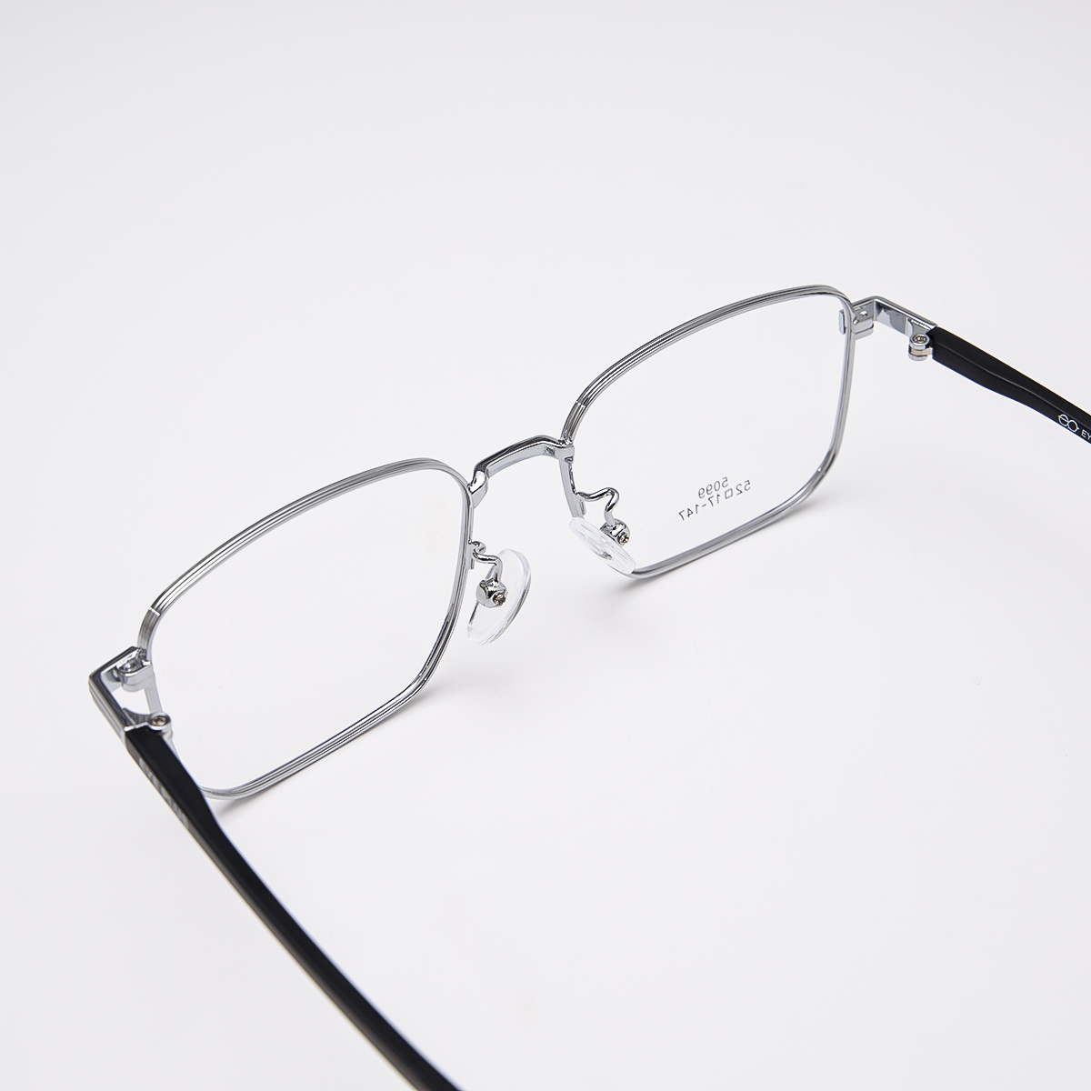 GỌNG KÍNH EYE PLUS 5166 bạc