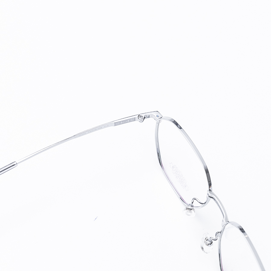 GỌNG KÍNH CẬN TITANIUM CAO CẤP LEVELNINE 88202 C2 BẠC