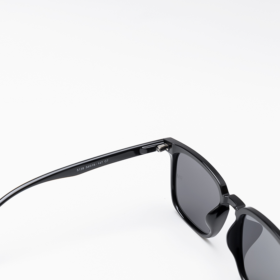 Kính Râm Thời Trang REEMAN 5139 C7 Gọng Đen Bóng Mắt Đen