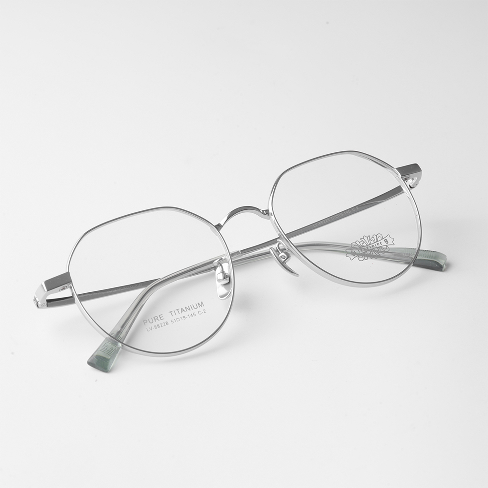 GỌNG KÍNH CẬN TITANIUM 88228 C2 BẠC