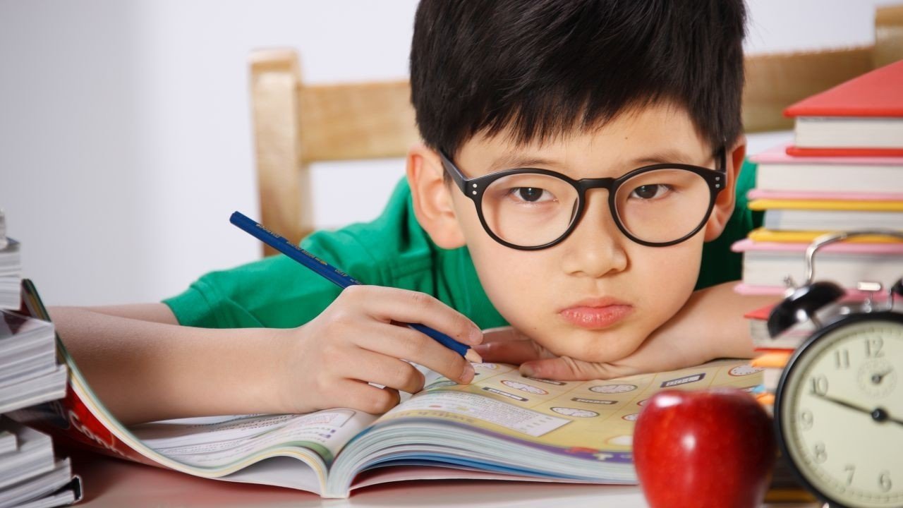 Cận thị và viễn thị – Nguyên nhân, cách phát hiện và phòng ngừa cho trẻ em